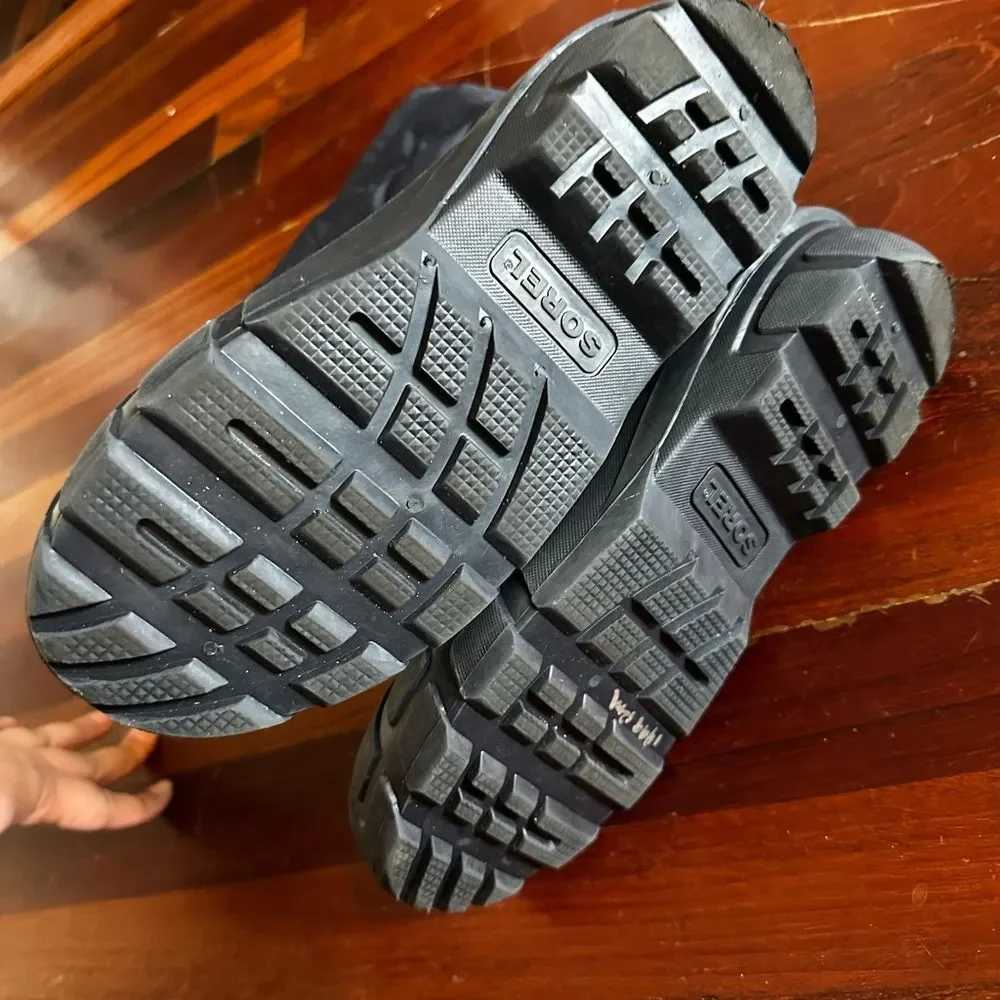 Sorel Navy Blue Winter Snow Boots Size 6 Big Kid